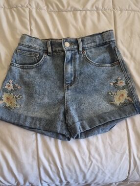 Denim High-Rise Embroidered Girls Shorts - Light Blue